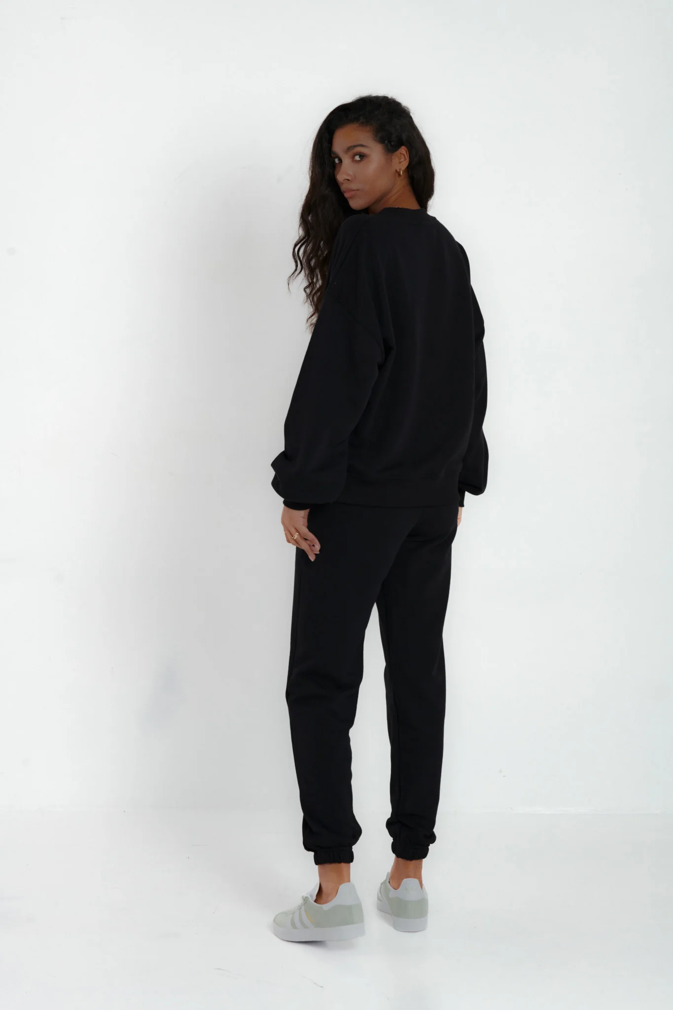 Bluza Boyfriend black - Image 4