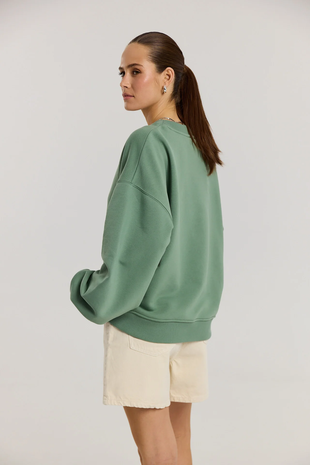 Bluza Boyfriend dark matcha - Image 7