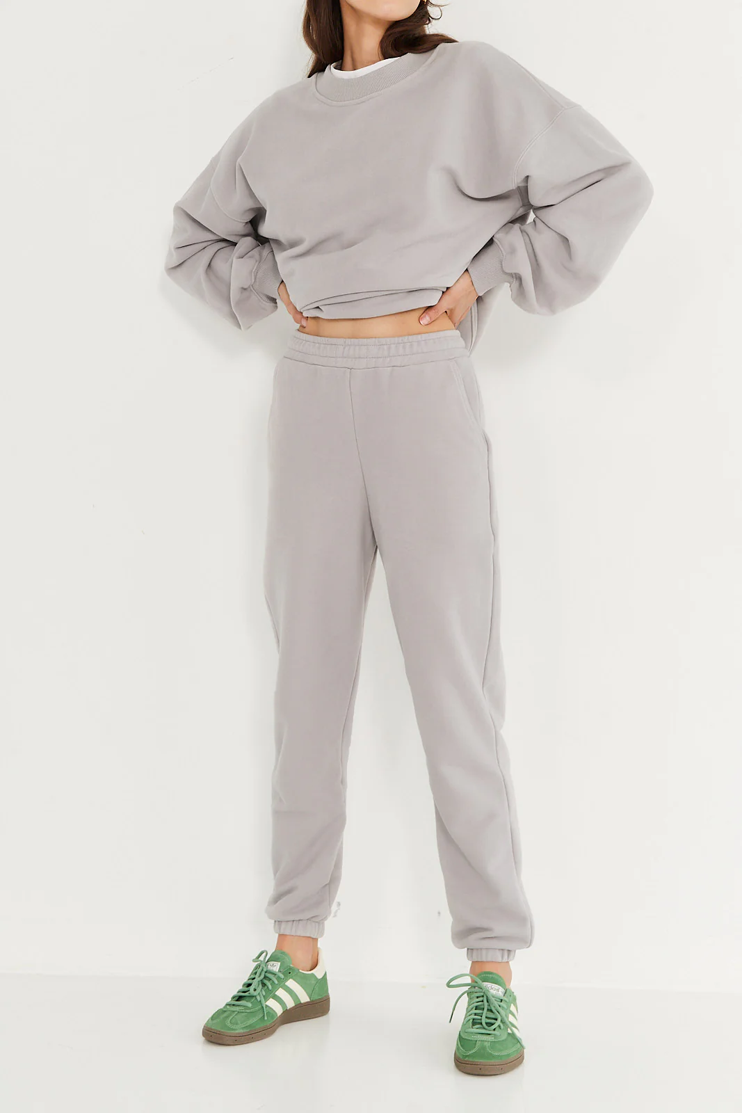 Spodnie dresowe light grey - Image 8
