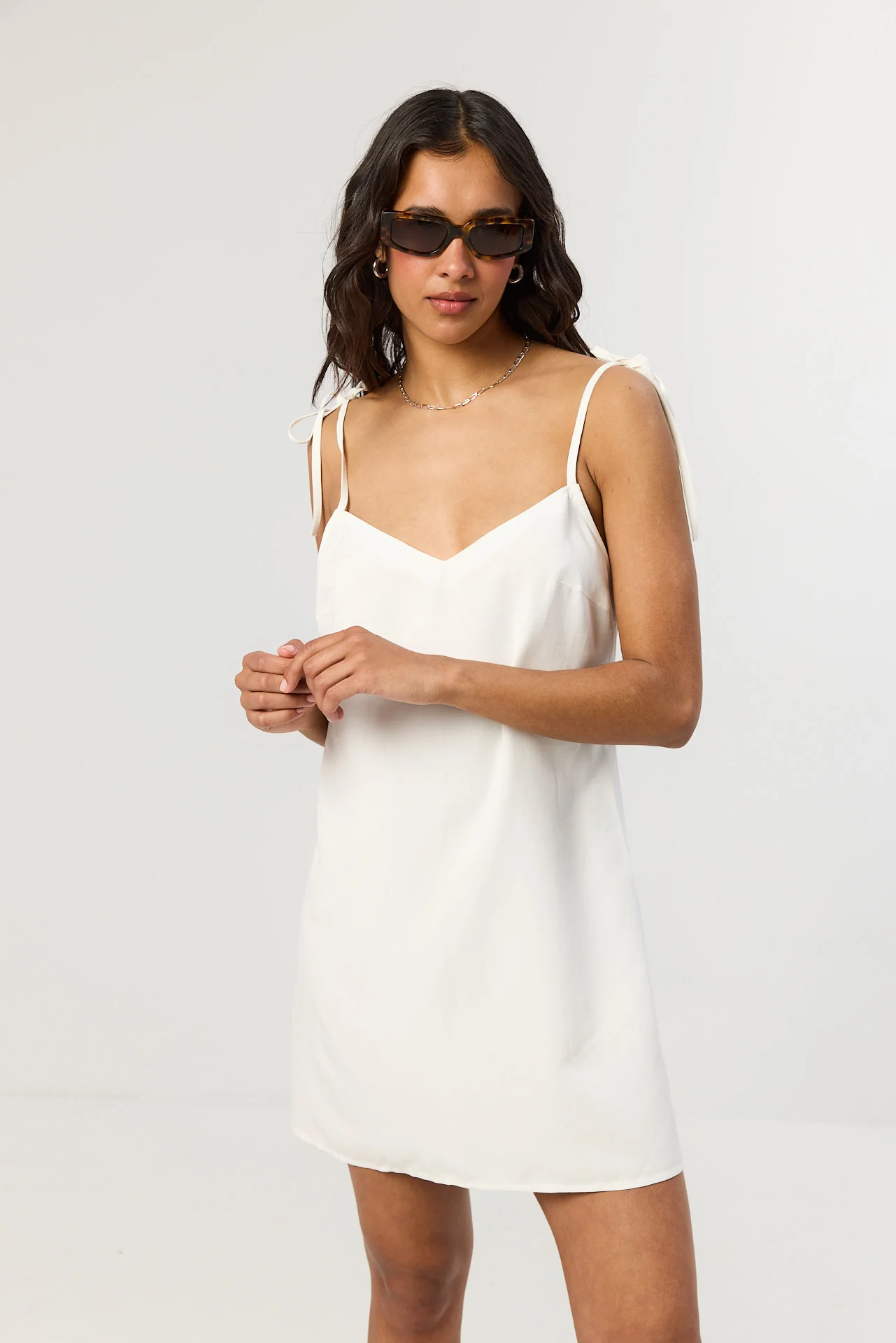 Sukienka Malibu white - Image 4